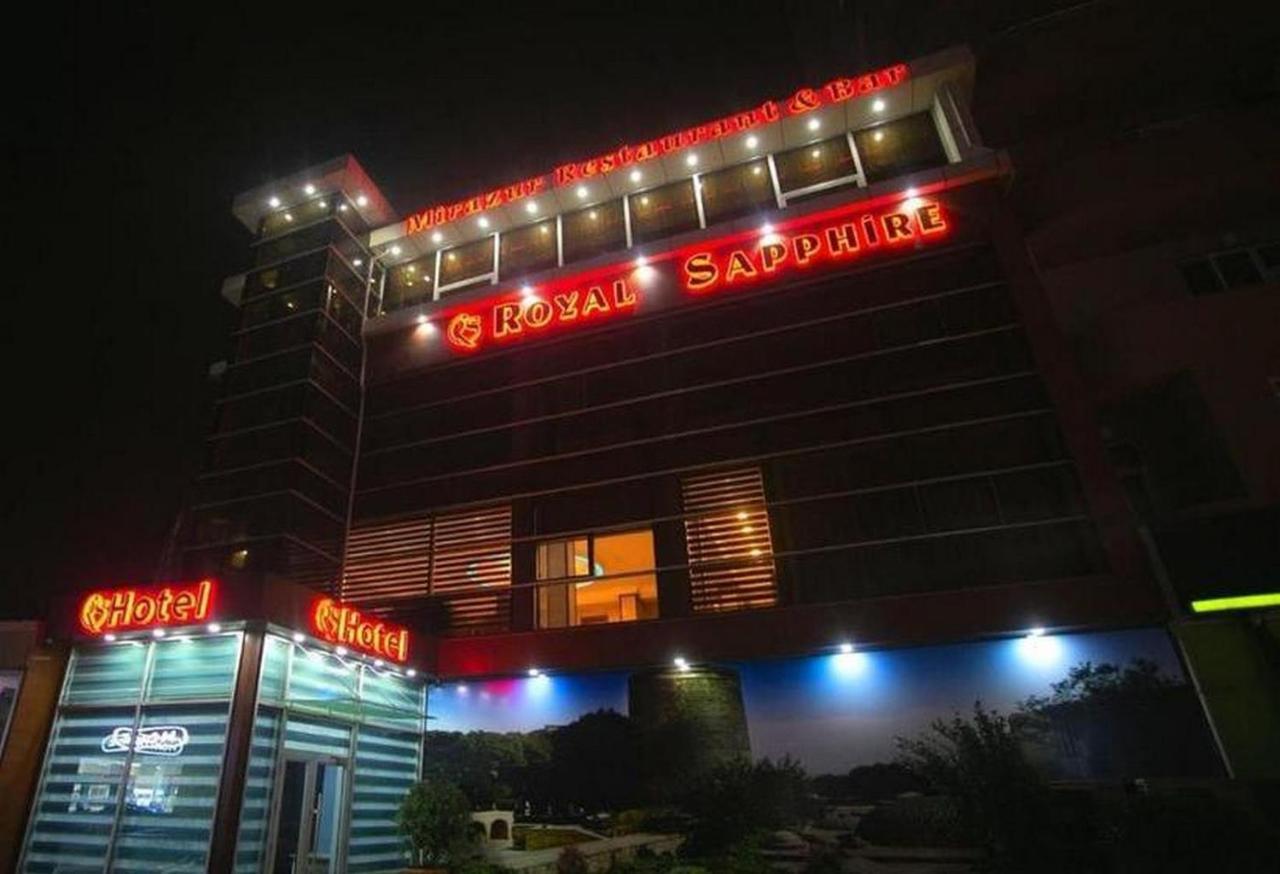 Royal Sapphire Hotel Bakú Exterior foto